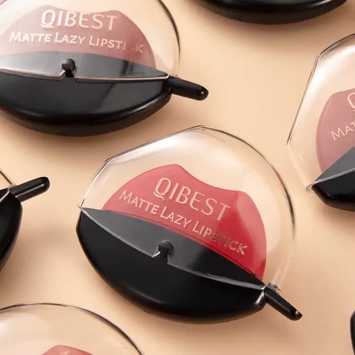 QIBEST rouge à lèvres en forme de lèvre maquillage paresseux