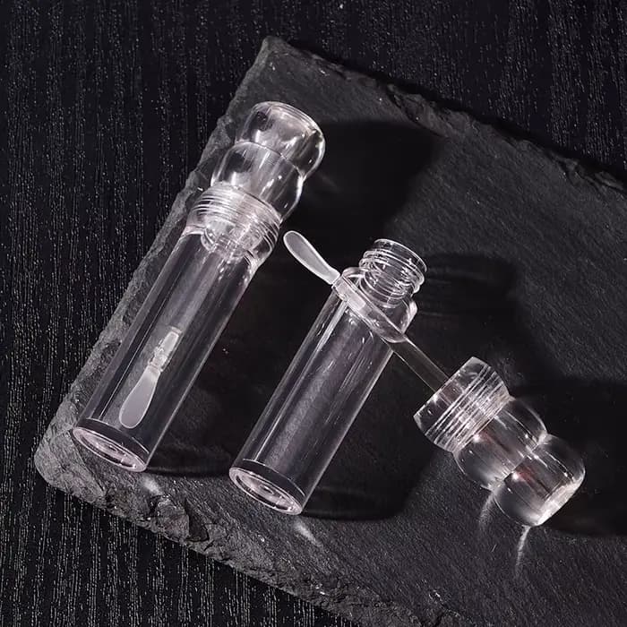 Tube de brillant à lèvres cosmétique rond
