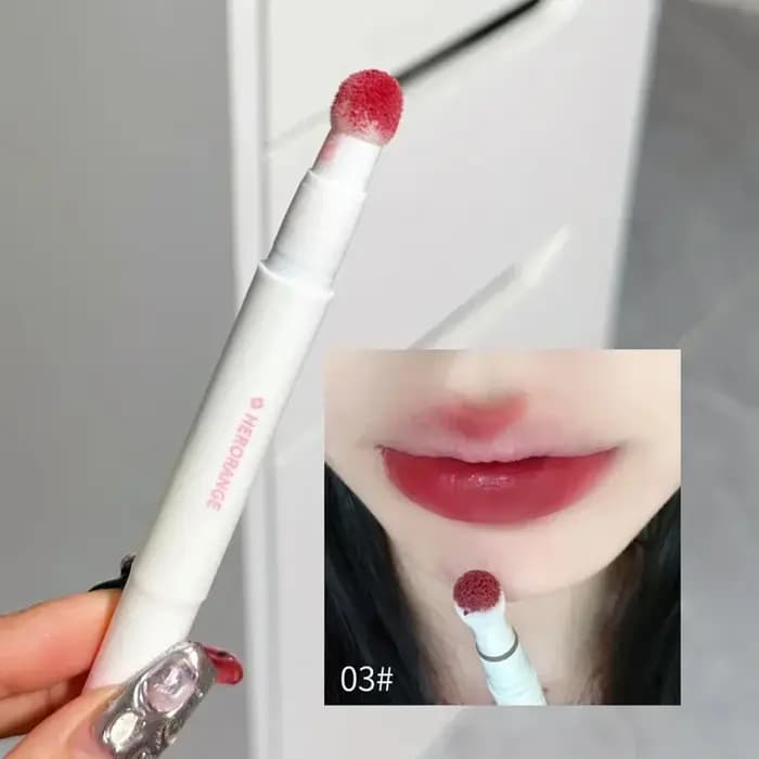 Rouge à lèvres liquide velours moelleux